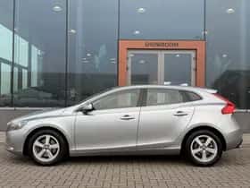 Volvo V40 (2013) thumbnail 6
