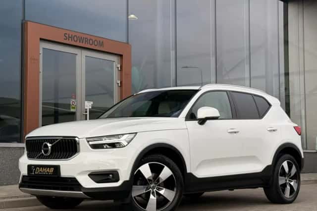 Volvo XC40 (2019) thumbnail 1