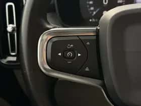 Volvo XC40 (2019) thumbnail 22