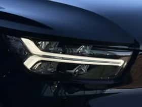 Volvo XC40 (2018) thumbnail 11