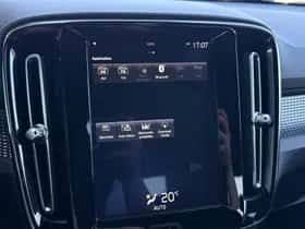 Volvo XC40 (2018) thumbnail 25