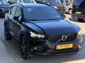 Volvo XC40 (2018) thumbnail 10