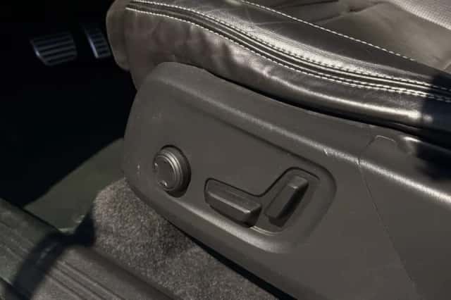 Volvo XC40 (2018) thumbnail 6