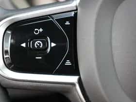 Volvo XC60 (2023) thumbnail 31