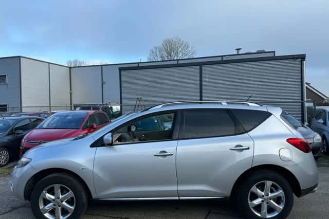 Nissan Murano (2009) thumbnail 5