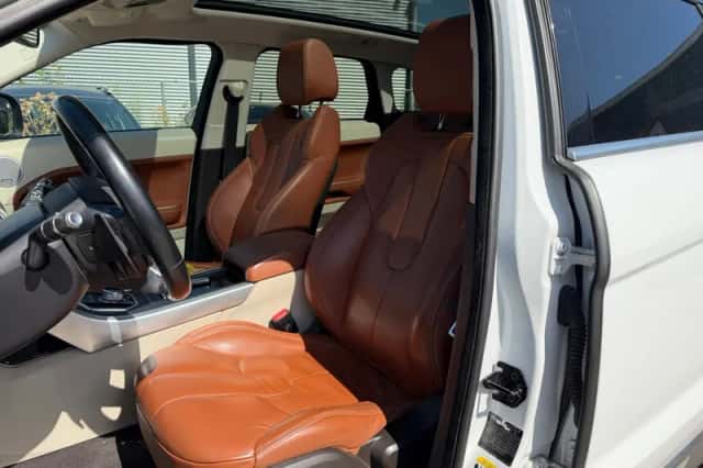 Land Rover Range Rover Evoque (2012) thumbnail 6