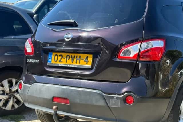 Nissan Qashqai+2 (2011) thumbnail 6