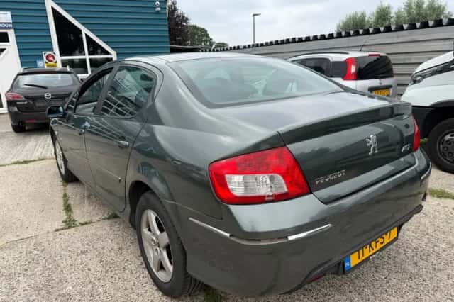 Peugeot 407 (2009) thumbnail 2
