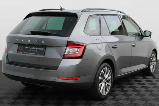 Škoda Fabia (2022) thumbnail 2