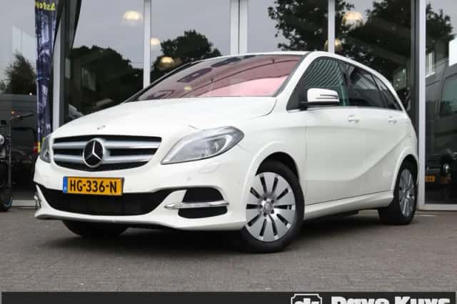Mercedes-Benz B-Klasse (2015) thumbnail 1