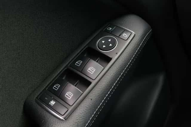 Mercedes-Benz B-Klasse (2015) thumbnail 6