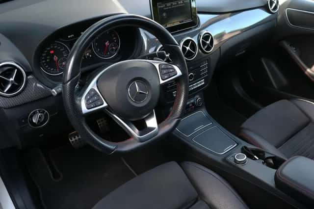 Mercedes-Benz B-Klasse (2015) thumbnail 3