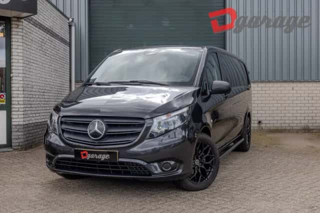 Mercedes-Benz Vito (2022) thumbnail 1
