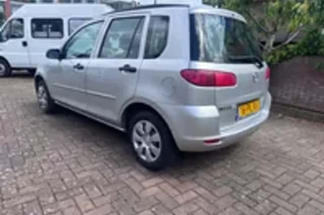 Mazda 2 (2004) thumbnail 2