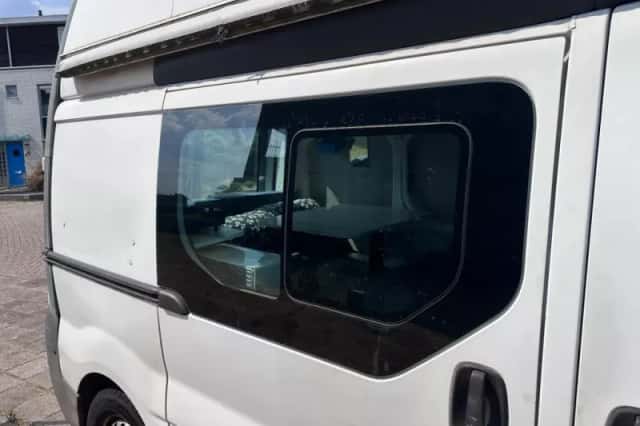 Opel Vivaro (2004) thumbnail 4