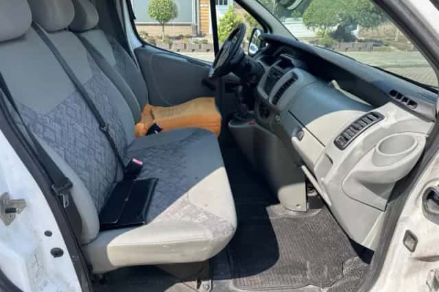 Opel Vivaro (2004) thumbnail 6