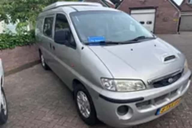 Hyundai H200 (2004) thumbnail 3
