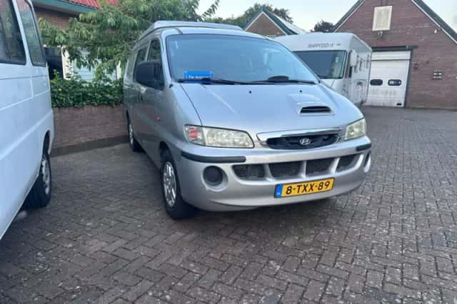 Hyundai H200 (2004) thumbnail 4