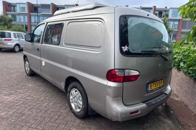 Hyundai H200 (2004) thumbnail 5
