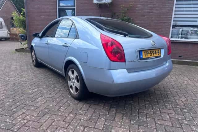 Nissan  (2008) thumbnail 3