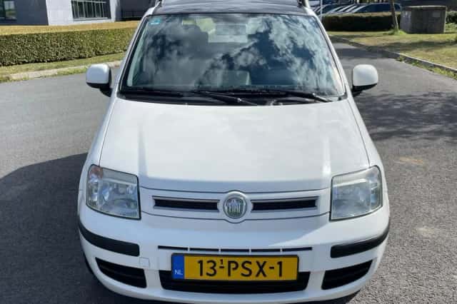 Fiat Panda (2011) thumbnail 3