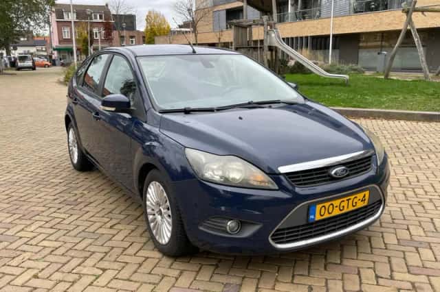Ford Focus (2008) thumbnail 1