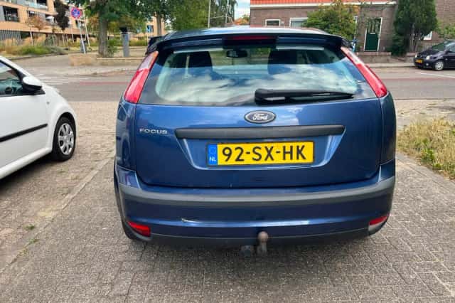 Ford Focus (2006) thumbnail 6