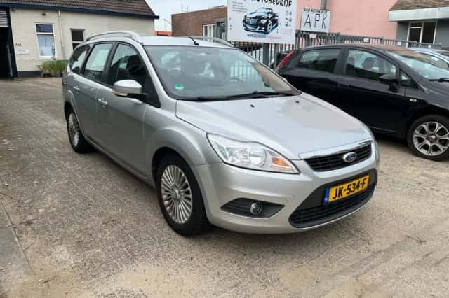 Ford Focus (2010) thumbnail 1