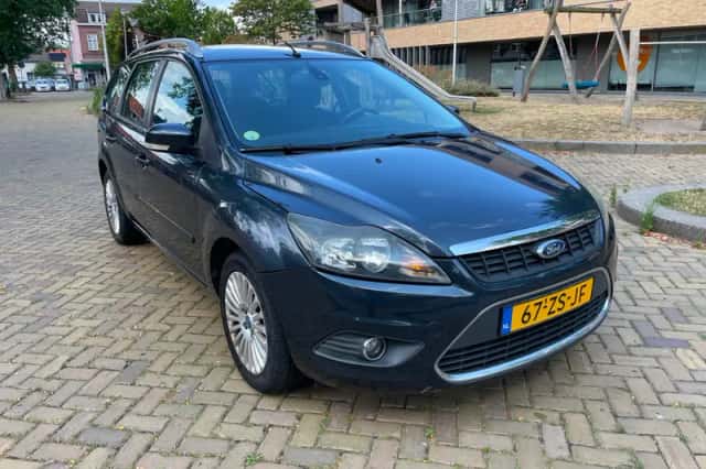 Ford Focus (2008) thumbnail 1
