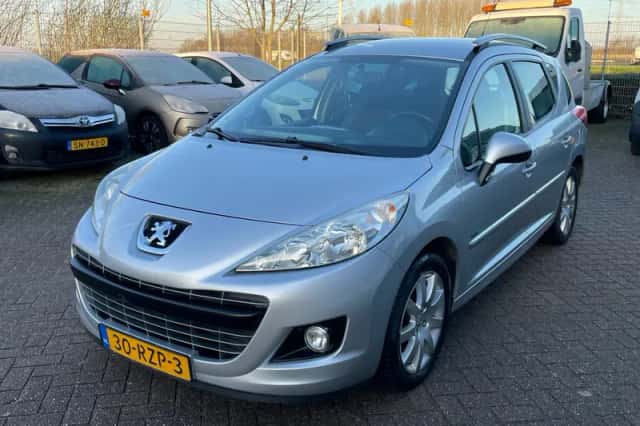 Peugeot 207 (2011) thumbnail 4