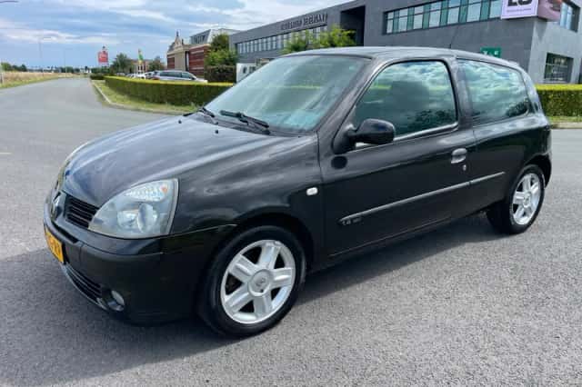 Renault Clio (2005) thumbnail 6
