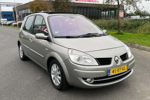 Renault Scénic (2007) thumbnail 1