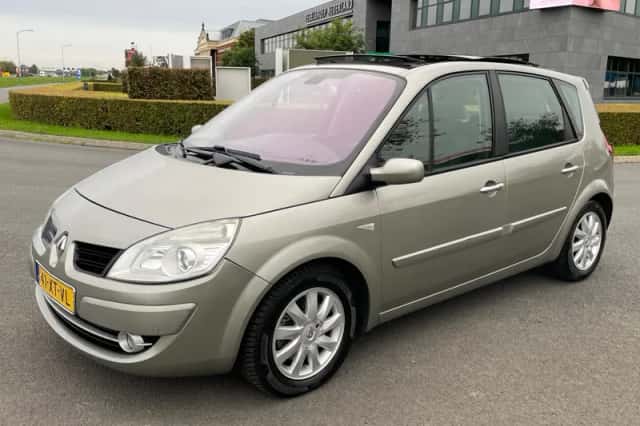 Renault Scénic (2007) thumbnail 5