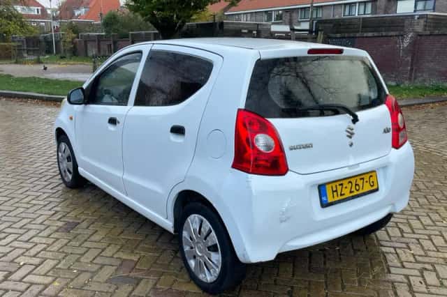 Suzuki Alto (2009) thumbnail 6