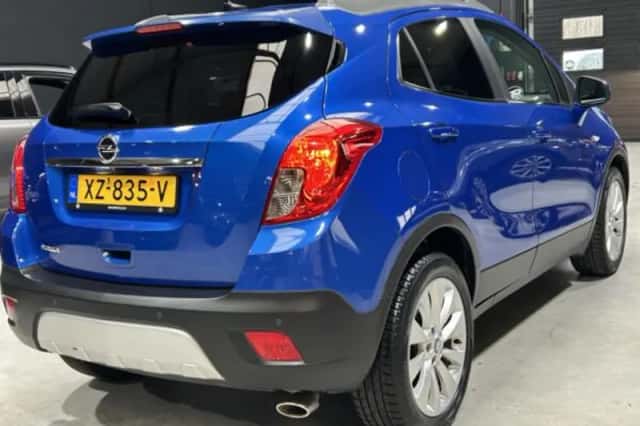 Opel Mokka (2015) thumbnail 2