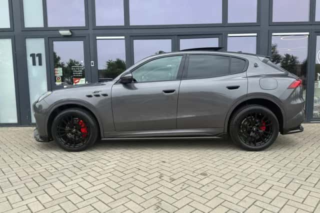 Maserati Grecale (2023) thumbnail 3