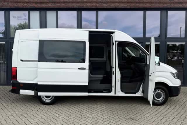 Volkswagen Crafter (2021) thumbnail 4