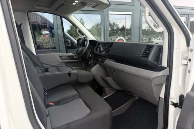 Volkswagen Crafter (2021) thumbnail 5