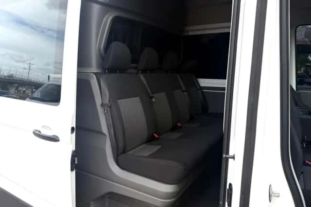 Volkswagen Crafter (2021) thumbnail 6