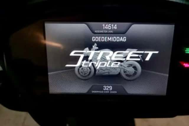TRIUMPH STREET (2022) thumbnail 4