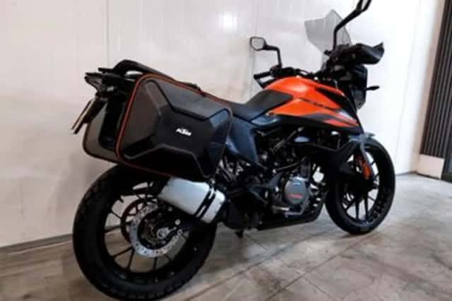 KTM 390 (2021) thumbnail 2