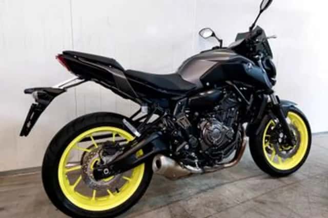 YAMAHA MT (2018) thumbnail 2