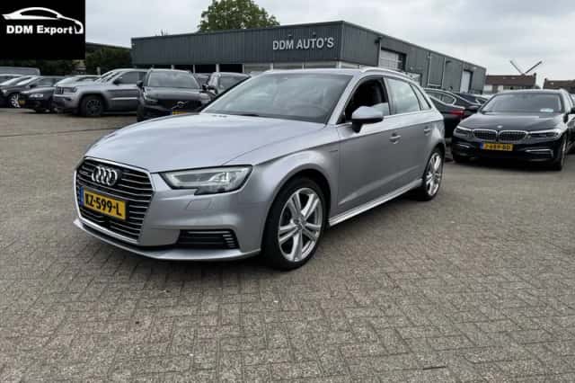 Audi A3 (2016) thumbnail 1