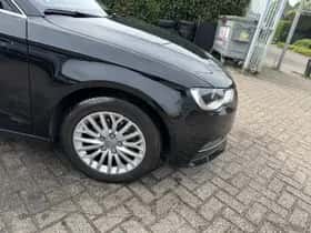 Audi A3 (2015) thumbnail 5