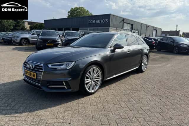 Audi A4 (2018) thumbnail 1