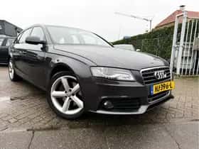 Audi A4 (2011) thumbnail 2