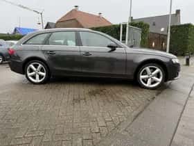 Audi A4 (2011) thumbnail 10