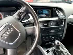 Audi A4 (2011) thumbnail 6