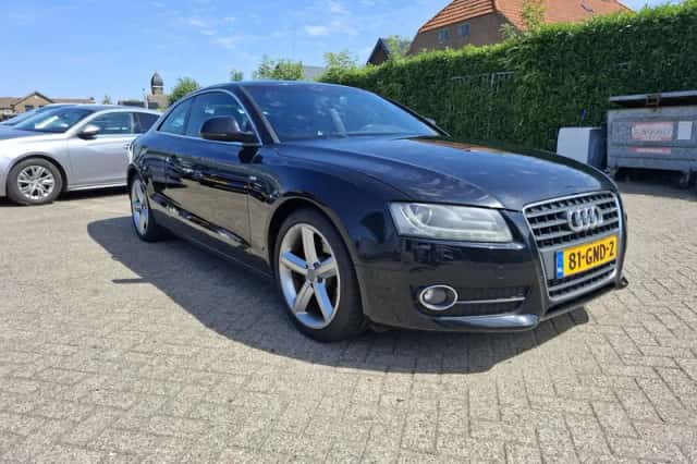 Audi A5 (2008) thumbnail 3