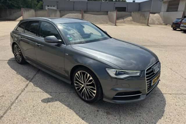 Audi A6 (2015) thumbnail 2